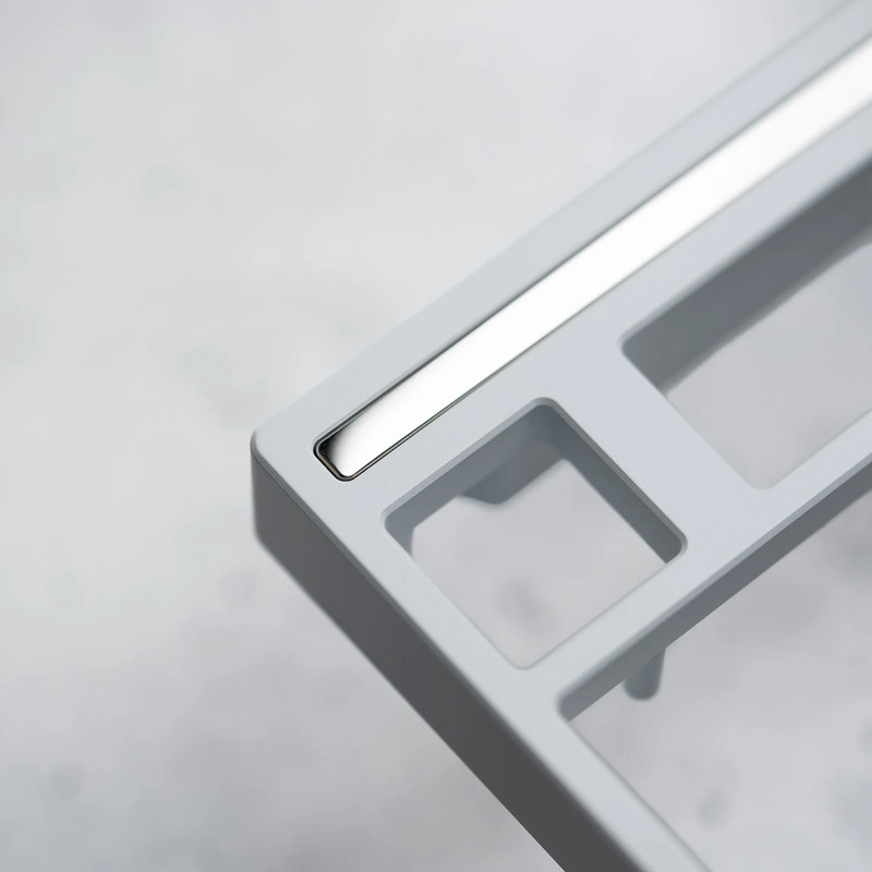 Sonnet Accent (2022) - Finish:Silver Mirror